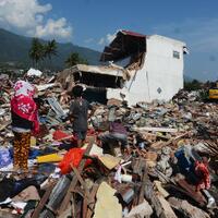 gubernur-sulteng-ajak-masyarakat--bersahabat--dengan-gempa