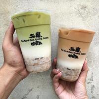 milk-tea-paling-aneh-alcoholic-milk-tea