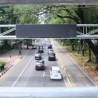 motor-akan-dilarang-melintas-jalur-mobil-berbayar-di-jakarta
