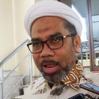 soal-genderuwo-berewok-istana-nasdem-itu-ngabalin
