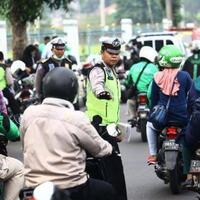 sadis-dua-pekan-operasi-zebra-tilang-108765-pelanggar