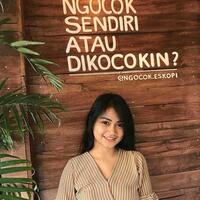 inilah-gabriela-k-fernanda-seorang-barista-yang-sangat-cantik