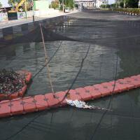 gubernur-cari-cara-menghilangkan-bau-kali-item