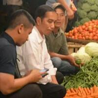 praktik-curang-pengusaha-tiongkok-rugikan-elektabilitas-jokowi
