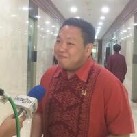 charles-banyak-warga-tiongkok-salah-gunakan-visa-pariwisata