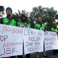 tukang-ojek-di-jawa-timur-ramai-ramai-demo-prabowo