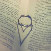 nyesel-gak-baca--cincin-pernikahan-dan-cincin-pertunangan-sama-atau-beda