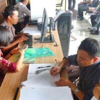 greget-anggota-dprd-ini-bilang--preet--dan-beri-pantat-ke-bawaslul