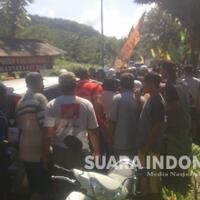 hendak-survei-lokasi-tambang-di-jember-investor-asal-tiongkok-dihadang-massa
