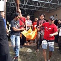 deni-bersama-dua-temannya-tewas-dengan-luka-tembak-di-kepala