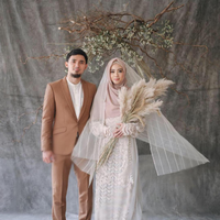 heboh-lindswell-kwok-mualaf-berhijab-dan-menikah