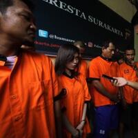 cerita-kelam-keyla-spg-cantik-yang-doyan-narkoba--buat-nambah-stamina--kuat-kerja