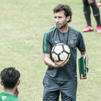 pelatih-baru-persib-bandung-akan-diumumkan-pada-tanggal-ini-luis-mila