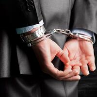 deputi-iv-prestasi-olahraga-diduga-terlibat-korupsi-kemenpora