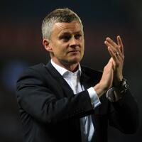 yakin-ole-gunnar-solskjaer-bisa-bangkitkan-mu-serba-cekak