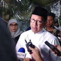 menag-gus-dur-mengedepankan-kemanusiaan