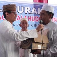 pesan-sandiaga-ke-santri-jangan-jadi-politisi-menguras-kantong
