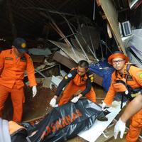 bnpb-62-orang-meninggal-dunia-diterjang-tsunami-selat-sunda