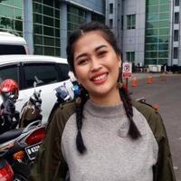 intip-keseruan-ovi-sovianti-rayakan-natal-pertama
