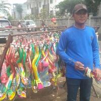 cerita-toni-4tahun-jualan-trompet-pendapatan-turun-karena-diterpa-isu-aidsayat-suci