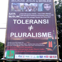 baliho-jesus-is-moslem-picu-kontroversi-di-cilacap