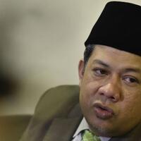 malunya-fahri-hamzah-saat-pks-dijadikan-contoh-paling-jelek-oleh-khatib-salat-jumat