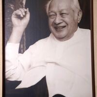 tim-jokowi-kkn-masif-di-zaman-soeharto-prabowo-ikut-menikmati