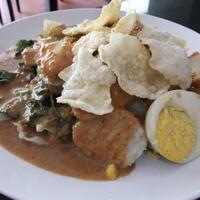 10-makanan-khas-indonesia-yang-paling-disukai-di-luar-negeri