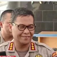 polisi-kejar-penyebarhoax7-kontainer-surat-suara-tercoblos
