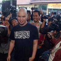 berkas-kasus-pencemaran-banser-nu-p21-ahmad-dhani-segera-disidang-di-surabaya