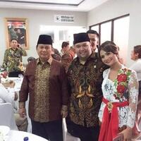 survei-indikator-jokowi-maruf-amin-549-persen-prabowo-sandiaga-348-persen