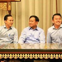 ajudan-prabowo-beberkan-cara-unik-prabowo-minta-camilan-pada-mereka-ketika-perjalanan