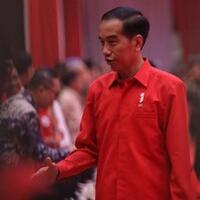 pidato-di-hut-pdip-jokowi-diam-saat-azan-zuhur