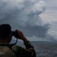 anak-krakatau-dalam-proses-membentuk-tubuh