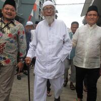akan-bebas-abu-bakar-ba-asyir-tetap-tolak-taat-pancasila