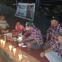 jelang-ahok-bebas-pendukung-nyalakan-lilin-di-mako-brimob