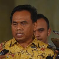 sekda-dki-perizinan-bisnis-di-pantai-maju-dapat-diurus-sambil-berjalan