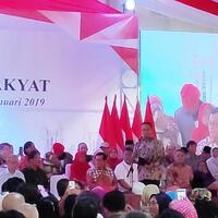 jokowi-bagi-30-ribu-sertifikat-anies-program-nyata-dirasakan-warga