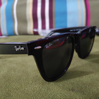 97289728-rayban-enthusiast---never-hide-97289728