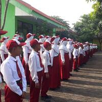 seorang-mantan-maniak-dota-yang-menjadi-guru