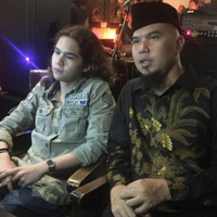 sang-ayah-titip-pesan-dul-jaelani-ungkap-kebenaran-walau-pedang-di-ujung-leher