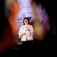 sri-mulyani-apbn-2018-happy-ending-tidak-ada-yang-tepuk-tangan-ya-life-is-not-fair