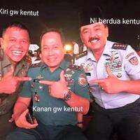 beredar-foto-tni-polri-salam-dua-jari-ini-fakta-sebenarnya