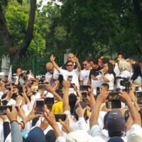 prabowo-subianto-tak-mau-berpidato-saat-hadiri-acara-jalan-sehat-bersama-anies