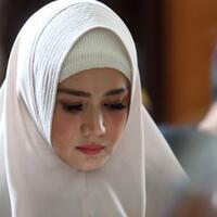 mulan-jameela-ikut-nangis-lihat-dul-jaelani-gantikan-ahmad-dhani