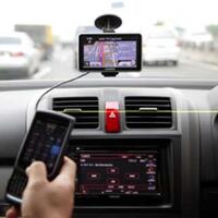 gps-ponsel-dilarang-kalau-gps-bawaan-mobil