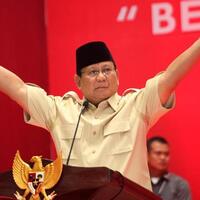 10-hoax-soal-jokowi-ini-digunjingkan-19-juta-kali-dalam-sepekan