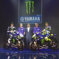 motor-yamaha-monster-rossi-maverick-pasang-aksi-di-jakarta