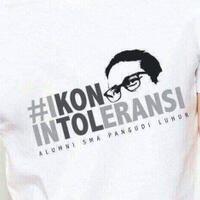 irma-suryani-ikut-berpuisi-bikin--raja-nyinyir--untuk-fadli