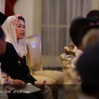 pesan-yenny-wahid-buat-fadli-zon-kalau-bela-prabowo-jangan-hina-ulama